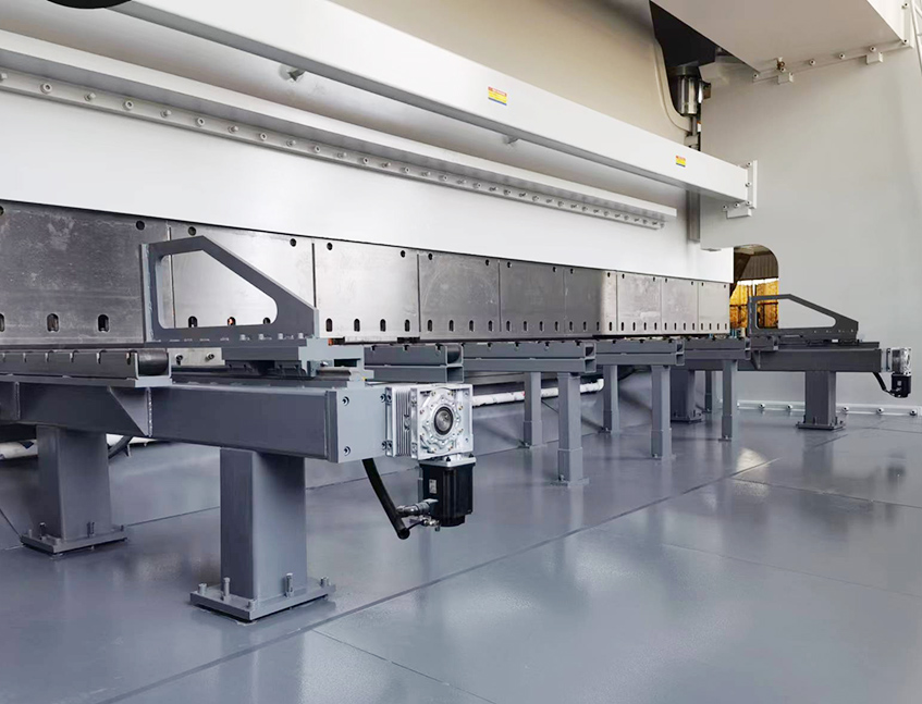 WE67K-2000T12000 CNC Press Brake